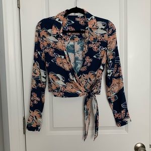 Floral cropped blouse